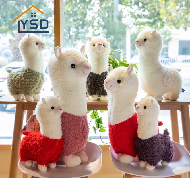 Alpaca đồ chơi sang trọng